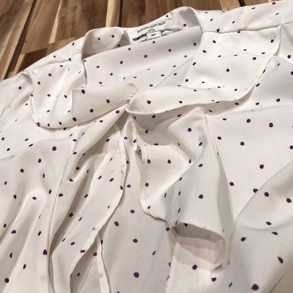 3/4 sleeve Banana Republic blouse - Picture 3 of 3